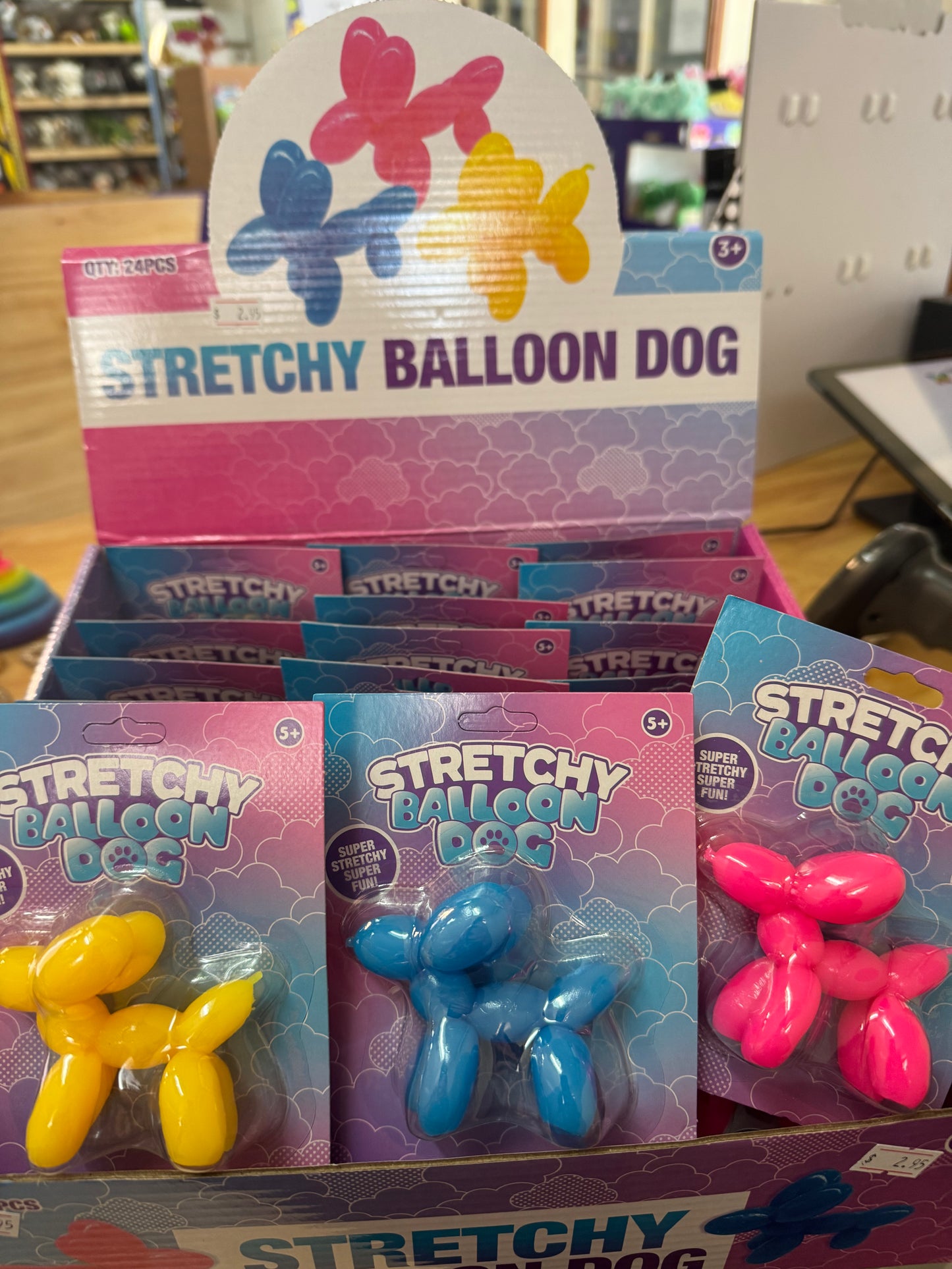 Stretchy Balloon Dog